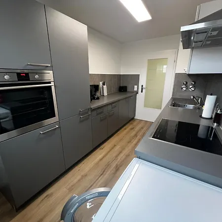 Keep Hosting L24 * Krummwaelden